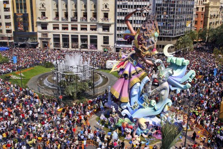 Les festivités des Fallas, fête principale de Valence qui a lieu en mars chaque année